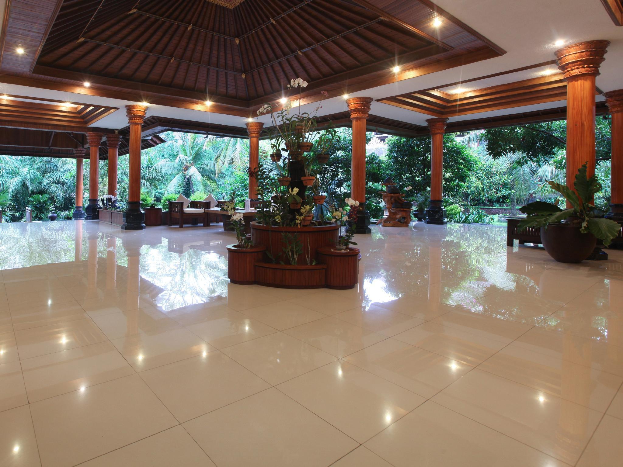 Bhuwana Hotel&farming 4*