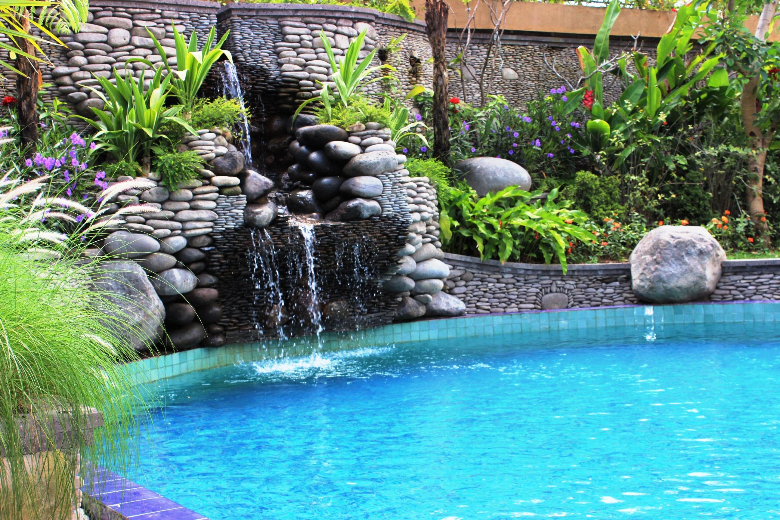 Hotel Bhuwana Hotel&farming