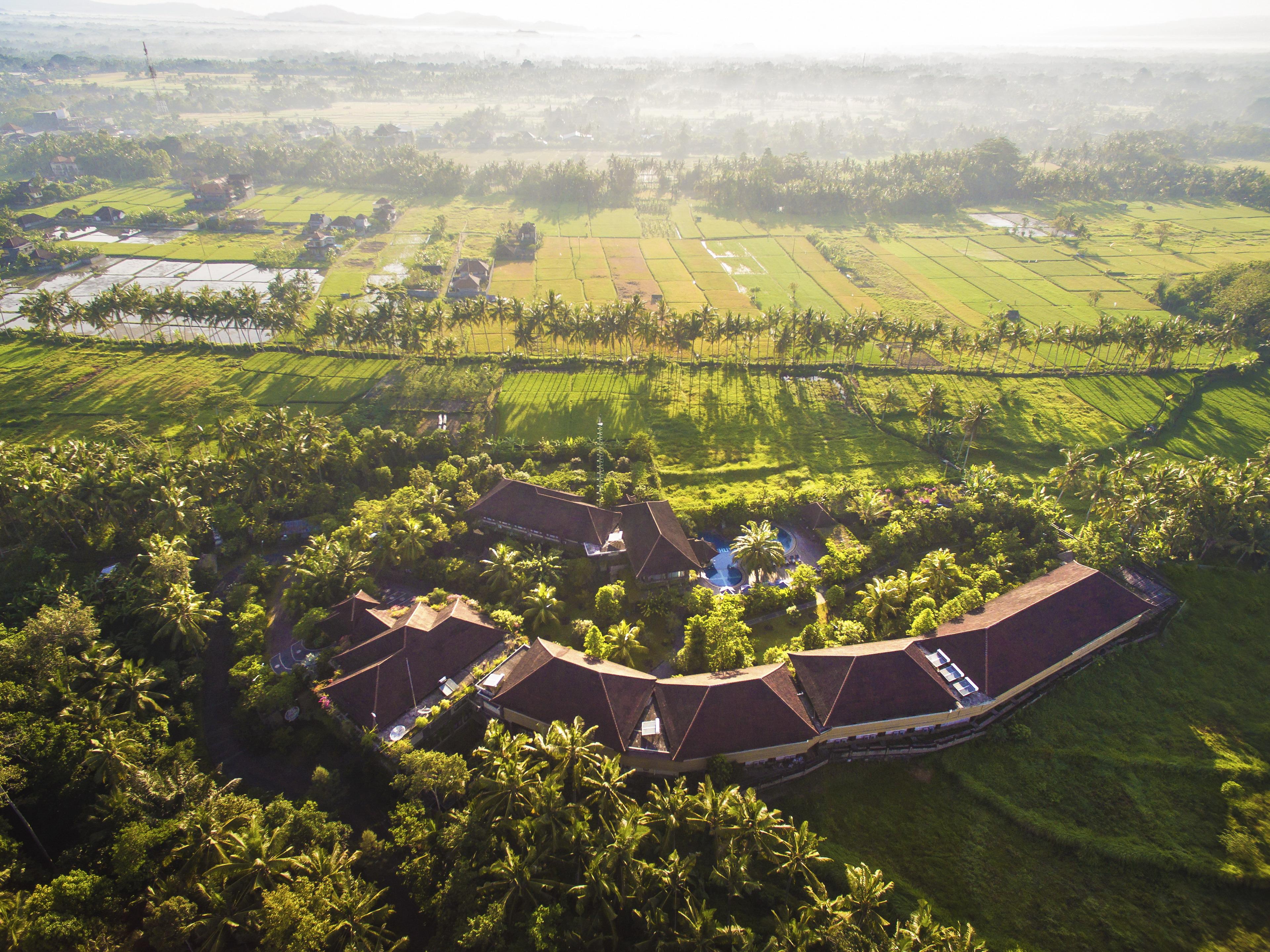 Bhuwana And Farming Hotel 4*
